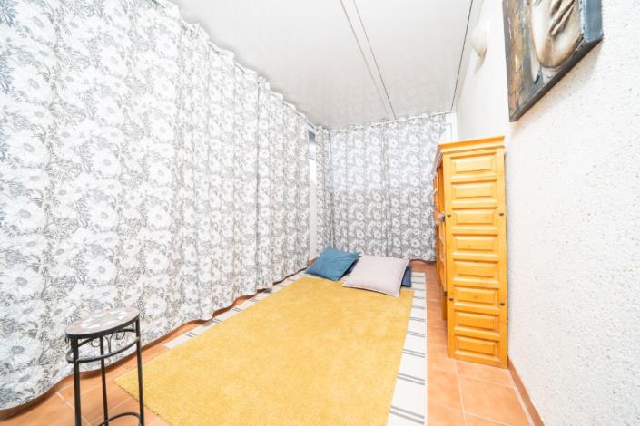 Image No.32-3 Bed Quad for sale