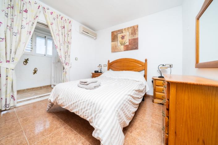 Image No.28-3 Bed Villa for sale