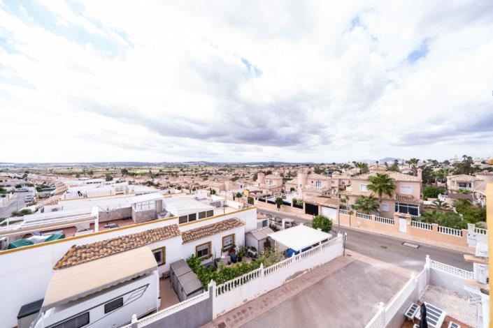 Image No.45-3 Bed Villa for sale