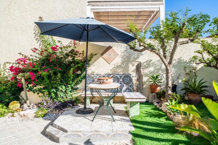 Image No.8-2 Bed Villa for sale