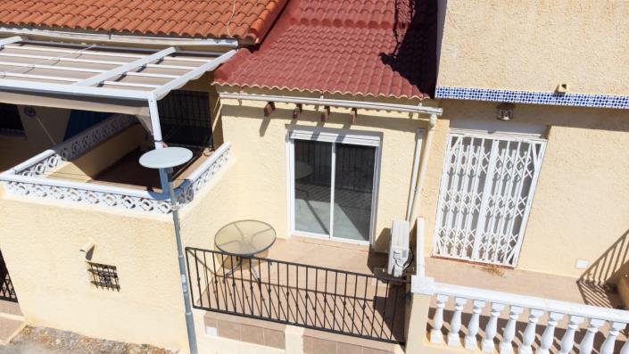 Image No.18-3 Bed Townhouse for sale