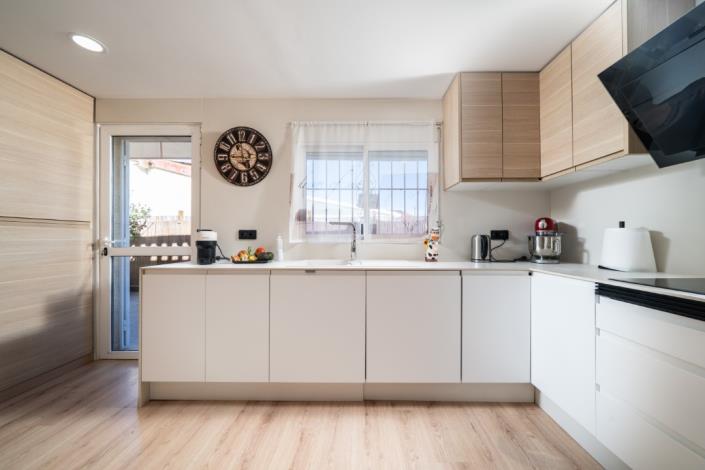 Image No.20-3 Bed Villa for sale