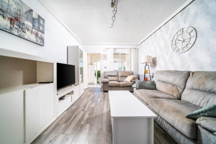 Image No.14-3 Bed Quad for sale