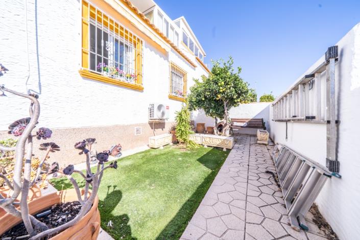 Image No.36-3 Bed Quad for sale