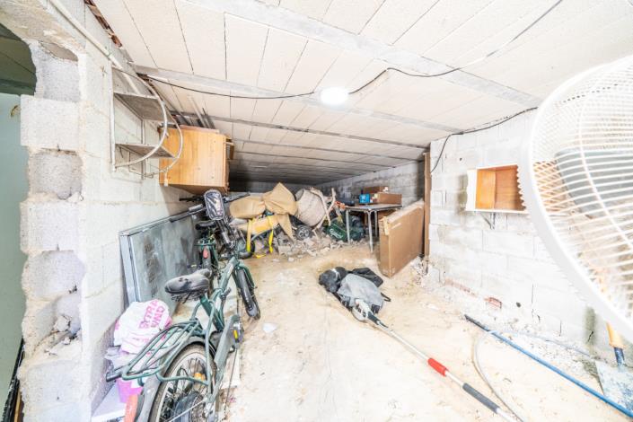 Image No.39-3 Bed Quad for sale