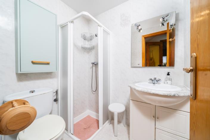 Image No.25-4 Bed Villa for sale