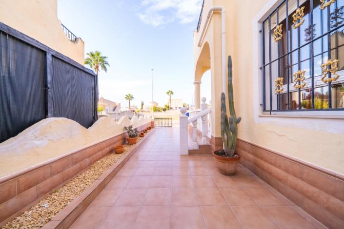 Image No.10-3 Bed Quad for sale