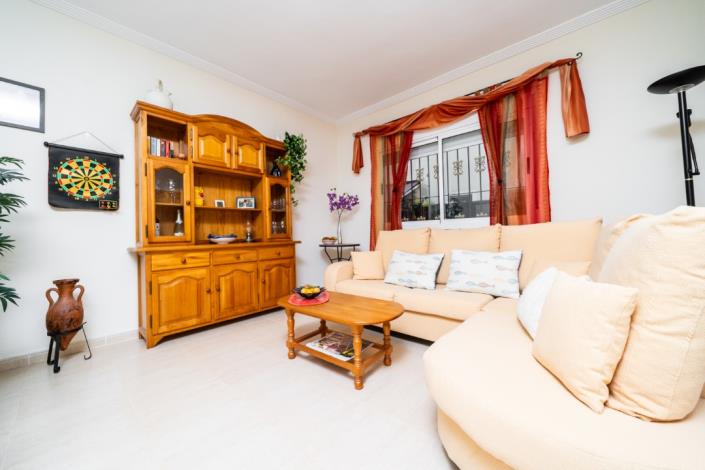 Image No.18-3 Bed Quad for sale