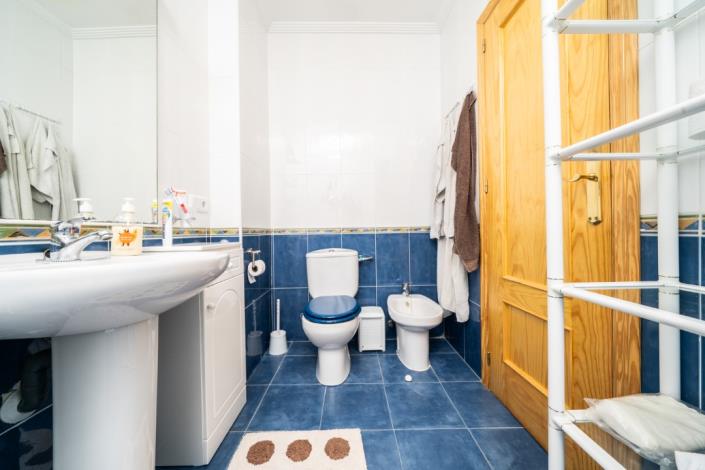 Image No.31-3 Bed Quad for sale