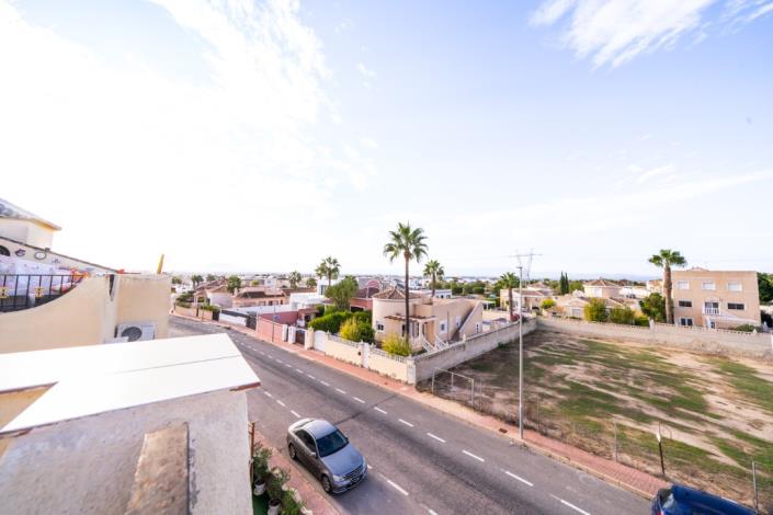 Image No.38-3 Bed Quad for sale