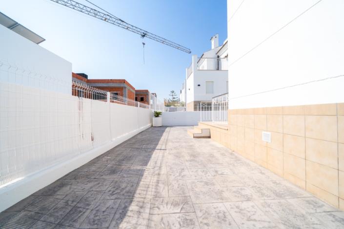 Image No.8-2 Bed Villa for sale