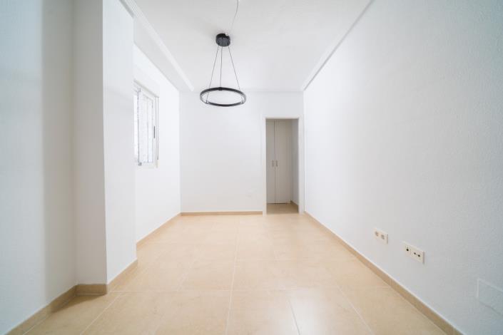 Image No.21-2 Bed Villa for sale