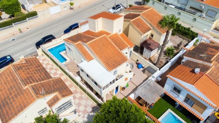 Image No.5-5 Bed Villa for sale