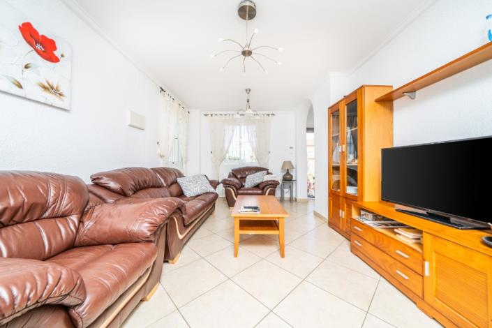 Image No.17-5 Bed Villa for sale