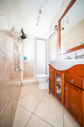 Image No.27-5 Bed Villa for sale