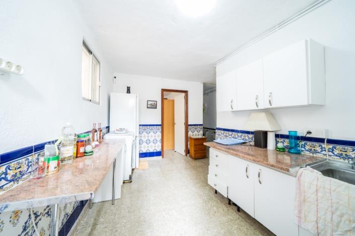 Image No.29-5 Bed Villa for sale