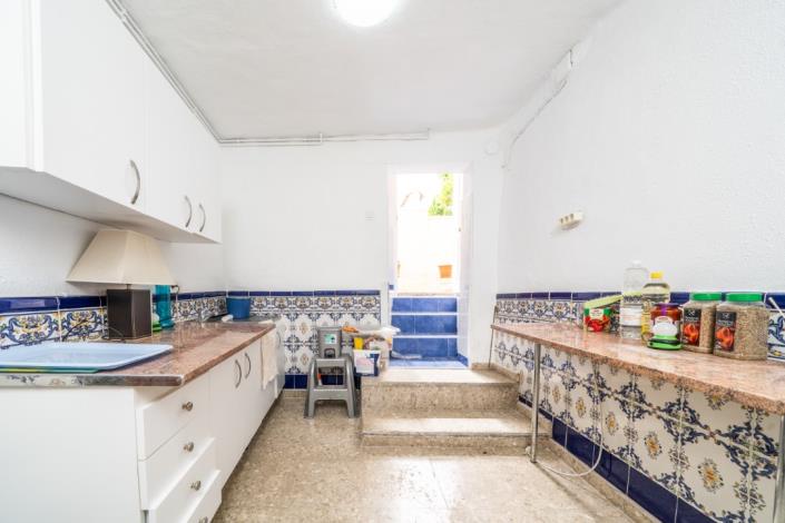 Image No.30-5 Bed Villa for sale