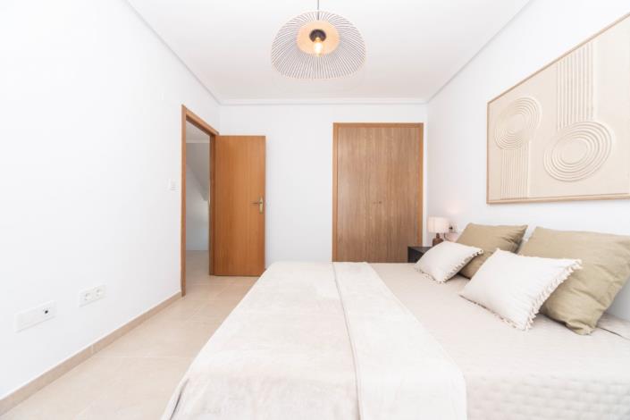 Image No.18-3 Bed Villa for sale