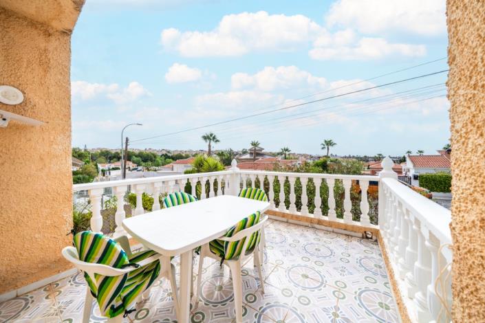 Image No.12-5 Bed Villa for sale