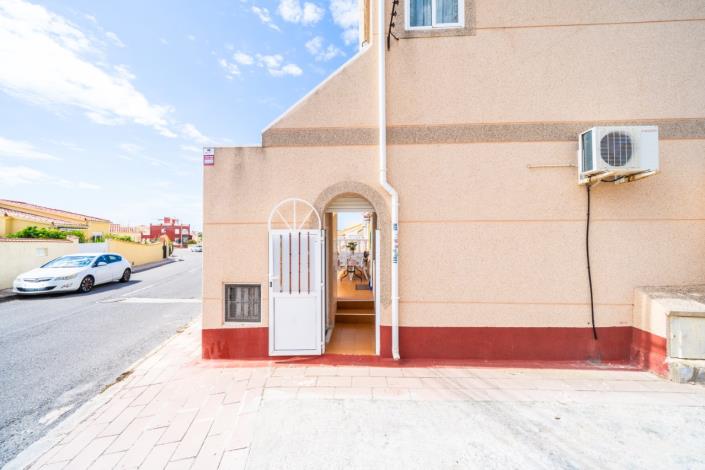 Image No.7-3 Bed Townhouse for sale