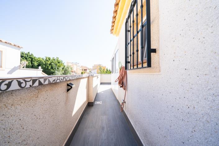 Image No.35-3 Bed Villa for sale