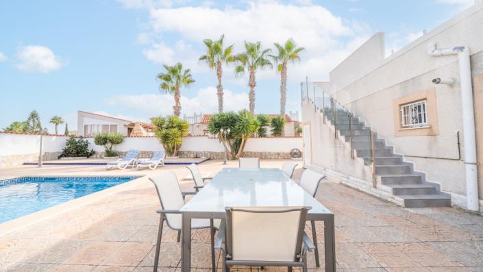 Image No.36-3 Bed Villa for sale