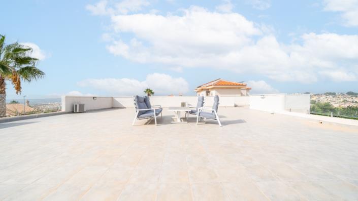 Image No.38-3 Bed Villa for sale