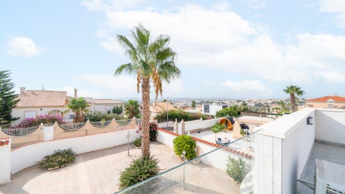 Image No.42-3 Bed Villa for sale