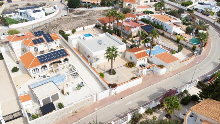 Image No.51-3 Bed Villa for sale