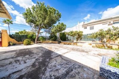 Detached-Villa-for-sale-in-Costa-Blanca--11---Canva-