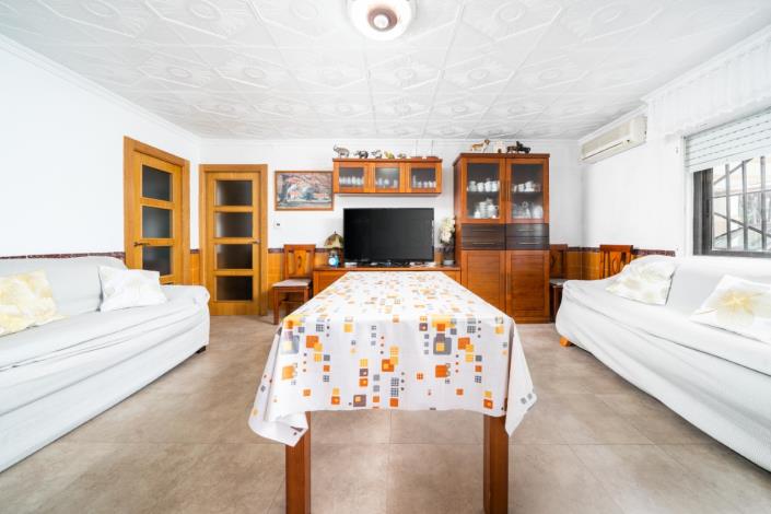 Image No.28-4 Bed Villa for sale