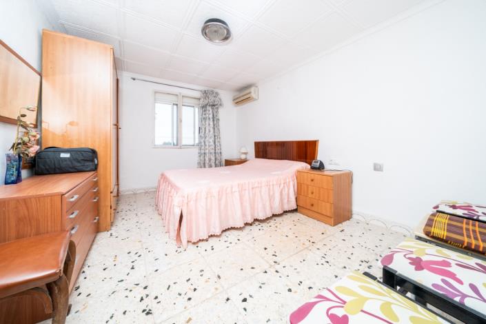 Image No.35-4 Bed Villa for sale