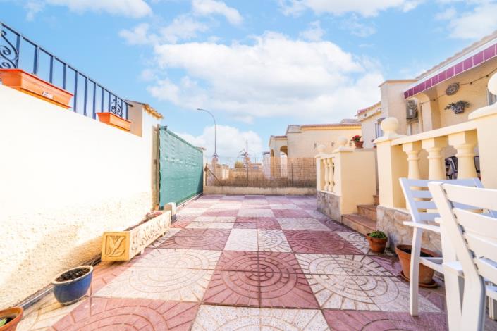 Image No.9-3 Bed Villa for sale