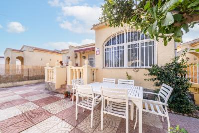 Detached-Property-For-Sale-In-La-Marina---9---Portals-