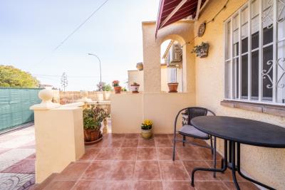 Detached-Property-For-Sale-In-La-Marina---13---Portals-