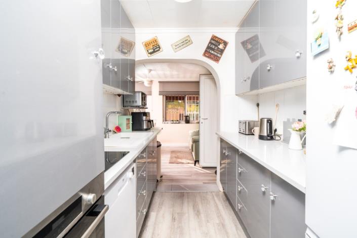 Image No.21-3 Bed Villa for sale