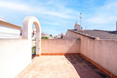 House-for-sale-in-La-Marina--13---Portals-