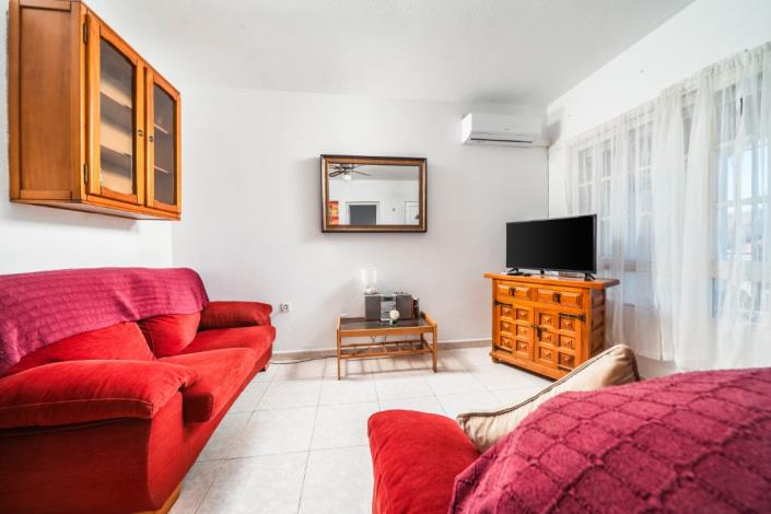 Image No.20-2 Bed Quad for sale