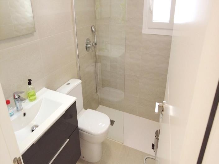 Image No.12-4 Bed Villa for sale