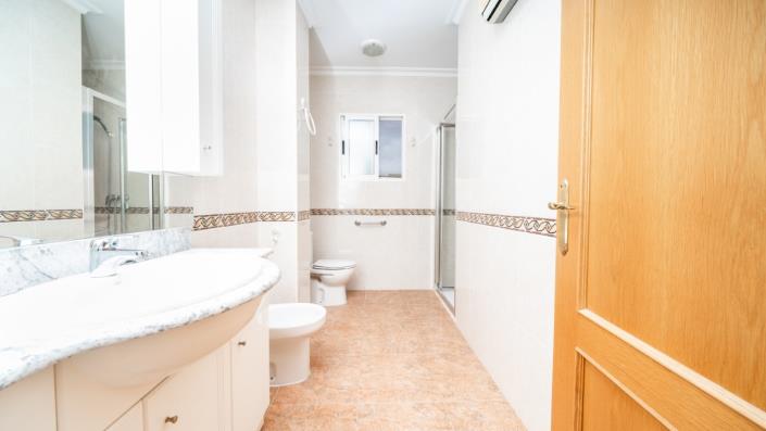 Image No.25-Villa de 4 chambres à vendre à La Marina