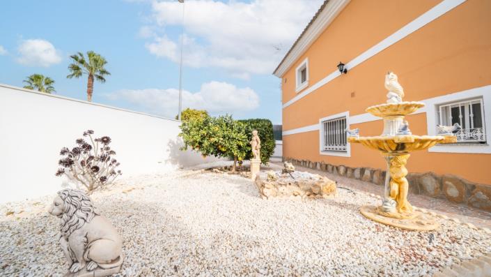 Image No.51-Villa de 4 chambres à vendre à La Marina