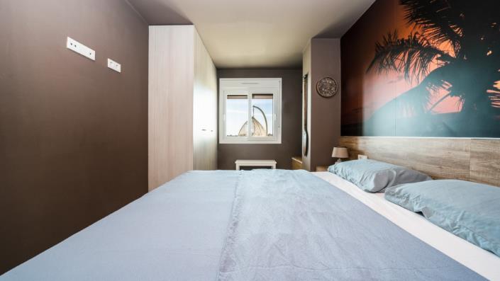 Image No.18-2 Bed Apartment for sale