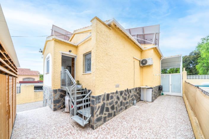 Image No.7-2 Bed Villa for sale