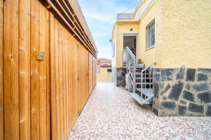 Image No.24-2 Bed Villa for sale