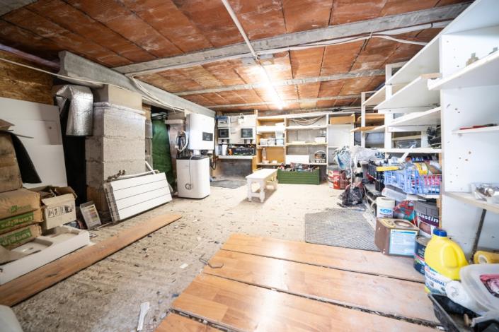 Image No.37-2 Bed Villa for sale