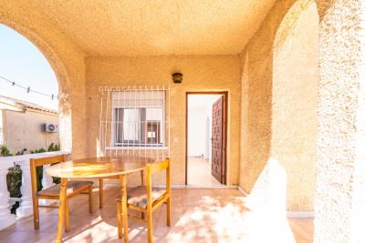 Detached-Property-for-sale-in-La-Marina---18---Portals-