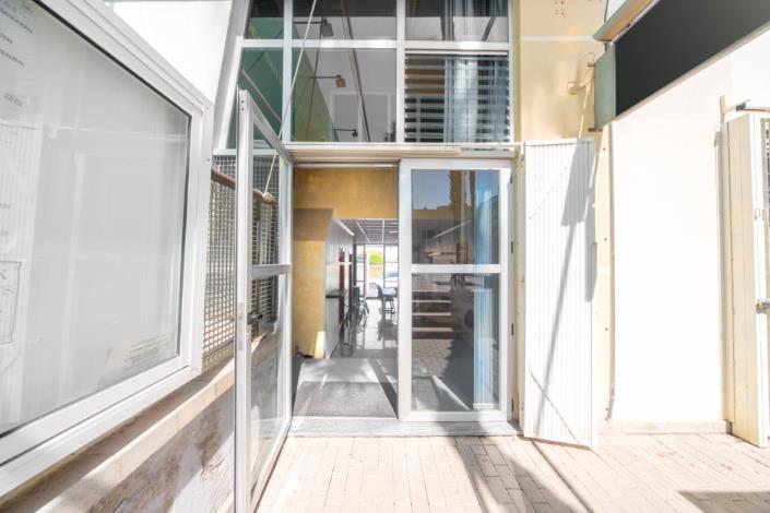 Image No.20-Commercial for sale