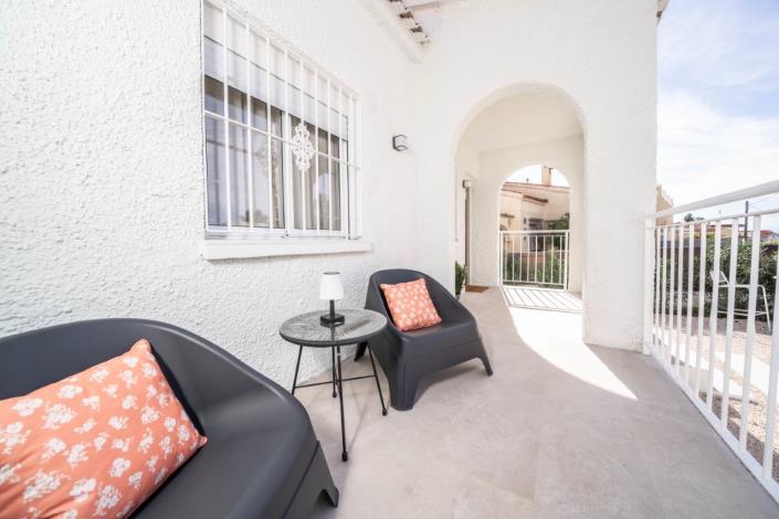 Image No.8-2 Bed Villa for sale