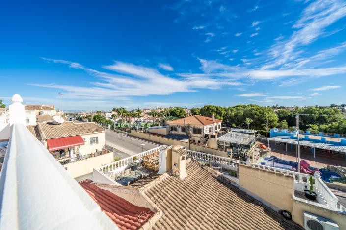 Image No.46-4 Bed Townhouse for sale