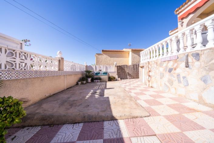 Image No.9-3 Bed Villa for sale